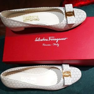 Salvatore Ferragamo Womens Shoes